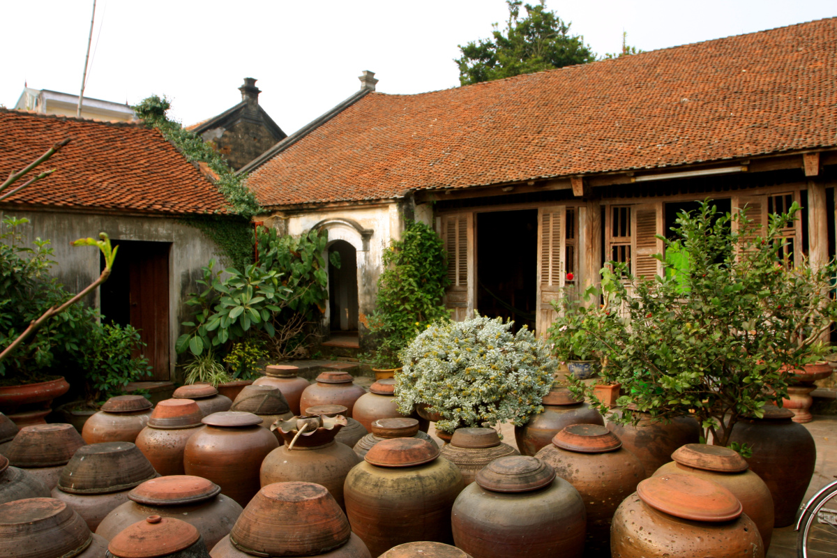 Duong Lam Ancient Village - Ideal Places to Take Photos in Hanoi