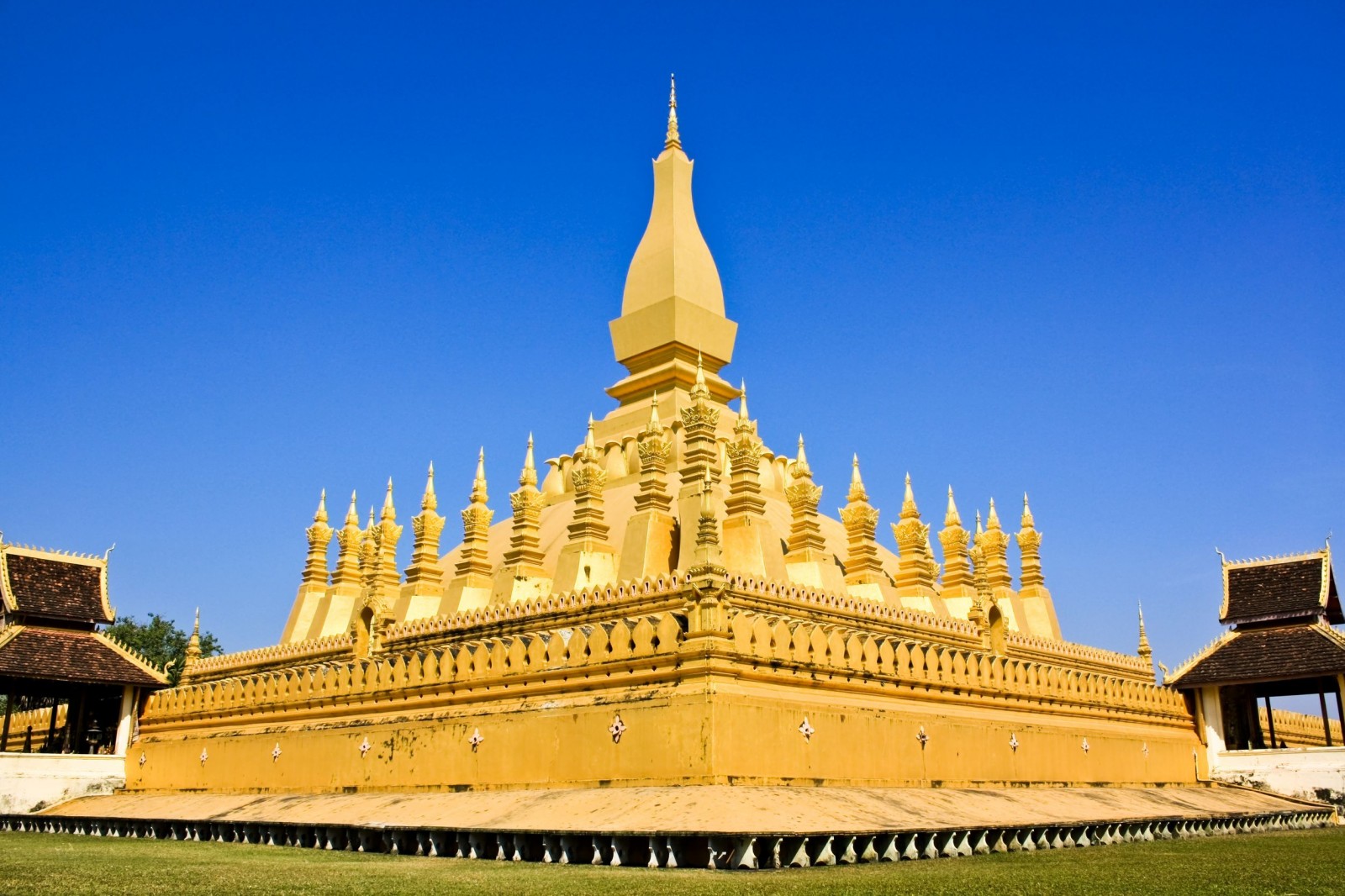 Pha That Luang - The National Symbol of Laos.