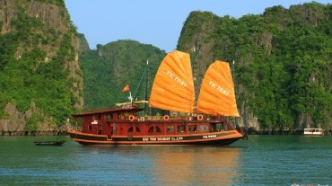 Victory Star Private Cruise Halong Bay