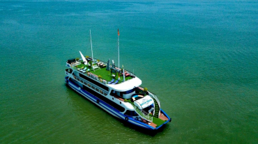 Queen Luxury Day Cruise Halong Bay