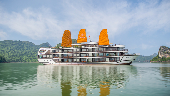 La Regina Legend Cruise Halong Bay