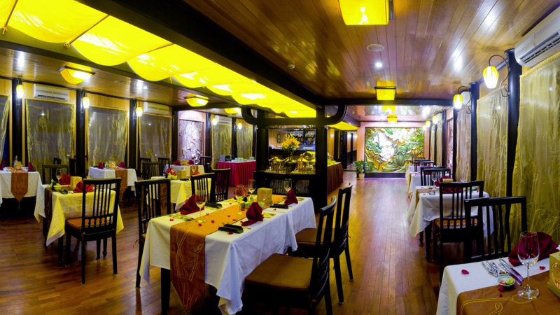 Indochina Sails Dining Room