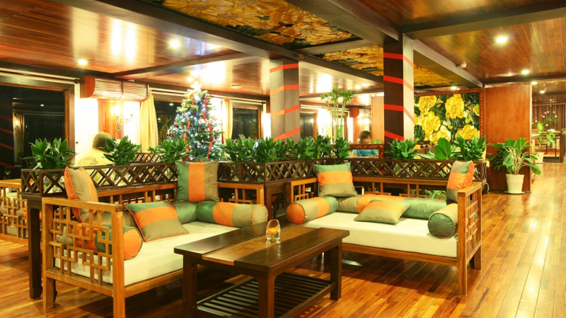 Indochina Sails Lounge