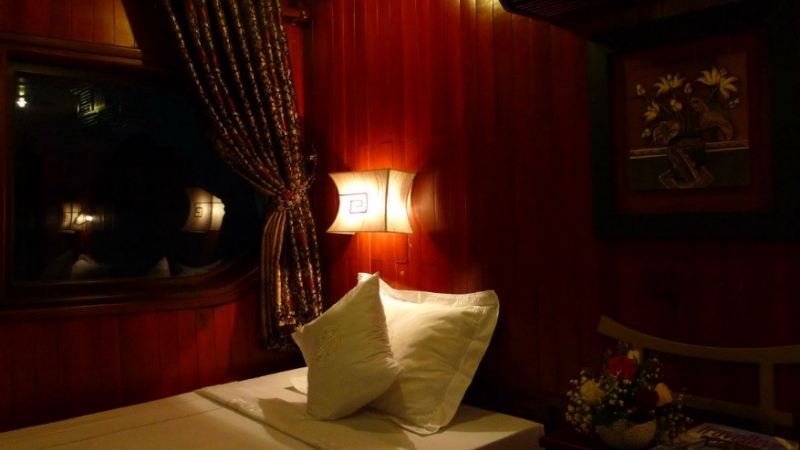 Prince Cruise suite cosy amenities