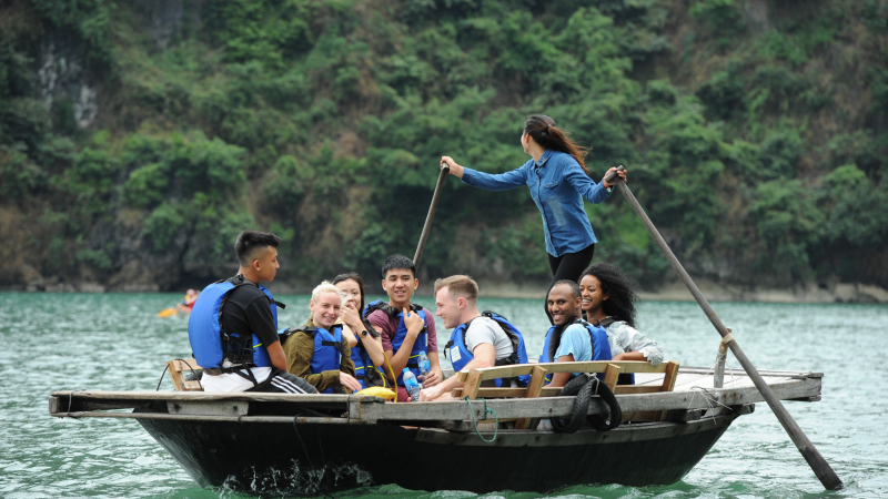 Sealife Legend Cruise Rowing Bamboo Boat