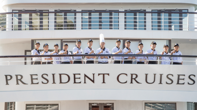President Cruises Staff 1