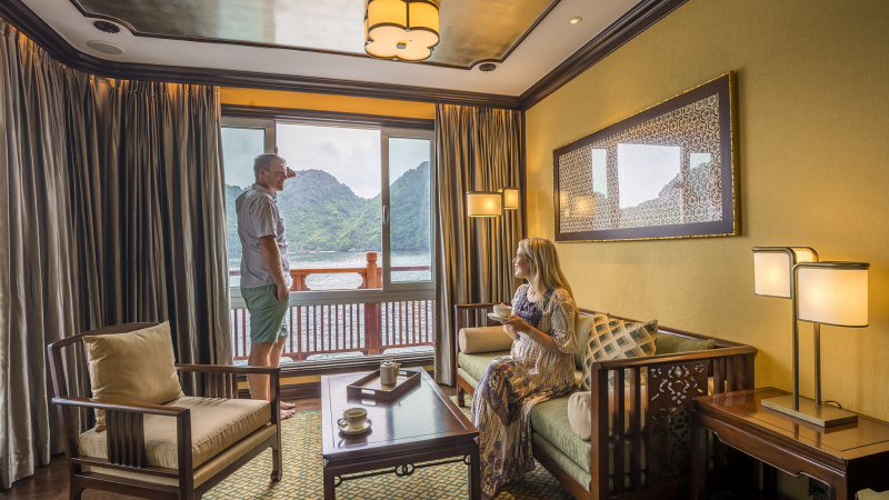 Heritage Line Lan Ha Bay Ylang Regency Suite Front (Royal Bamboo) Lounge 2