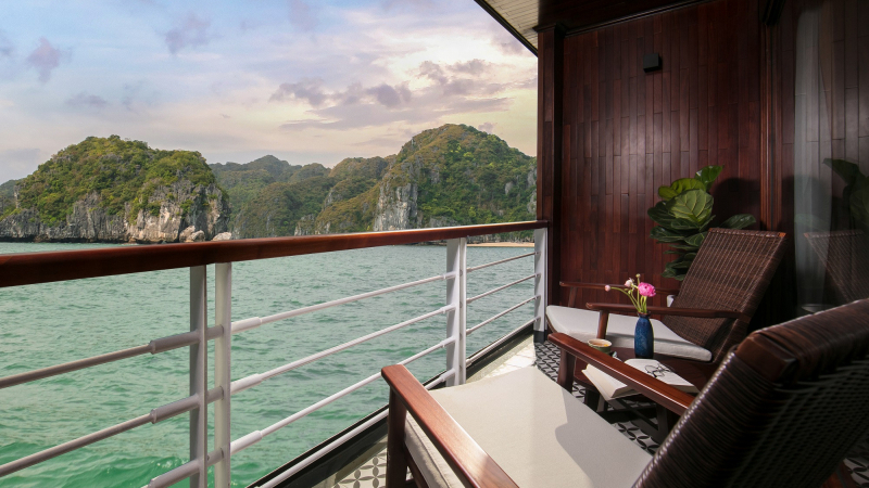 Heritage Cruise' Ocean Delta Suite Balcony