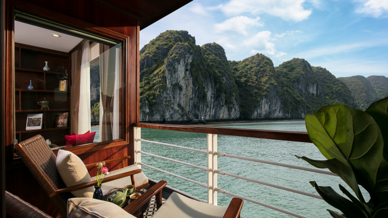 Heritage Cruise' Regal Suite Balcony