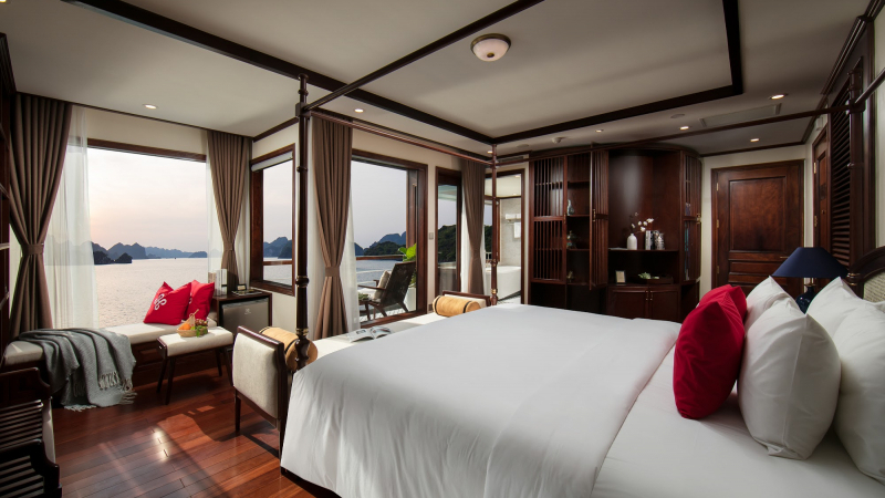 Heritage Cruise' Regal Suites Sea View
