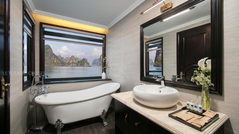 Family Suite Bathroom with large glass seaview window