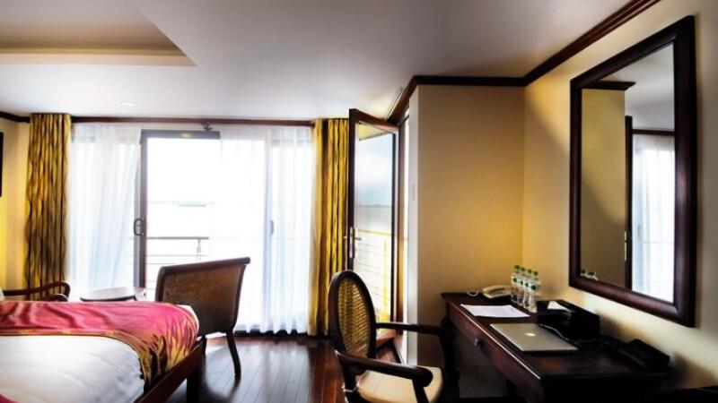 RV Mekong Prestige II Cruise Terrace Suites