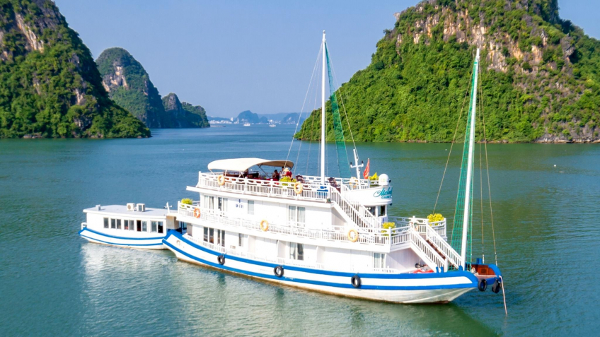 Melody Private Cruise Halong Bay