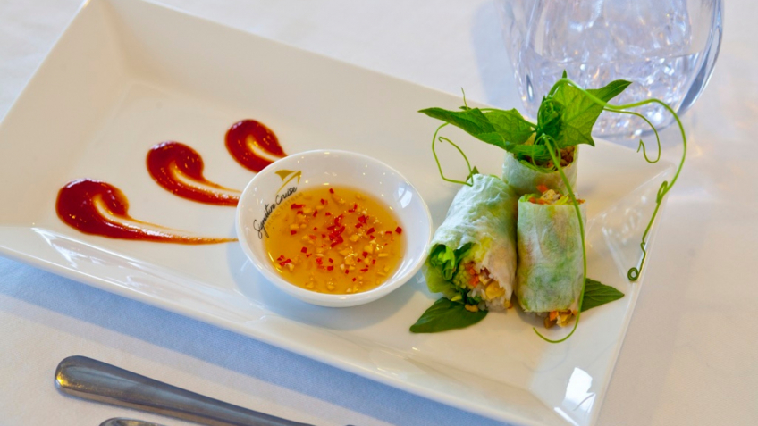 Spring rolls with delicate decor