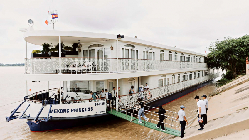 Mekong Princess welcome onboard