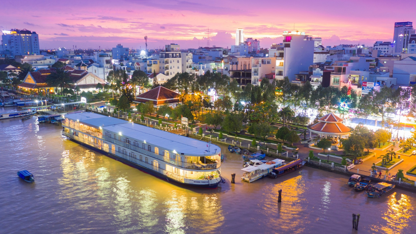 Luxury Princess cruise on Mekong River