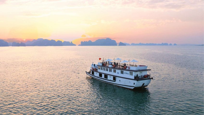 Legend Private Cruise Halong Bay