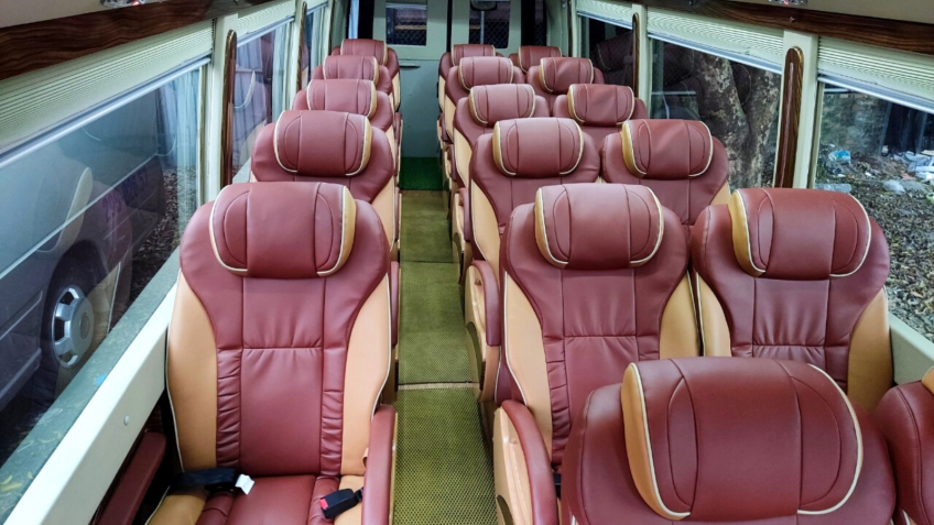 Comfortable Shuttle Bus Transfer