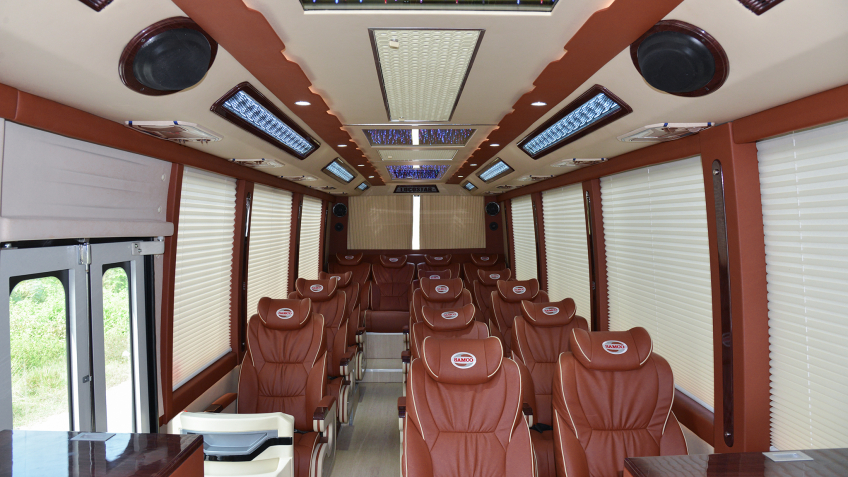 Luxury Shuttle bus