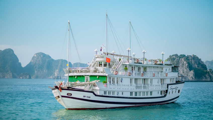 Signature Royal Cruise Bai Tu Long Bay