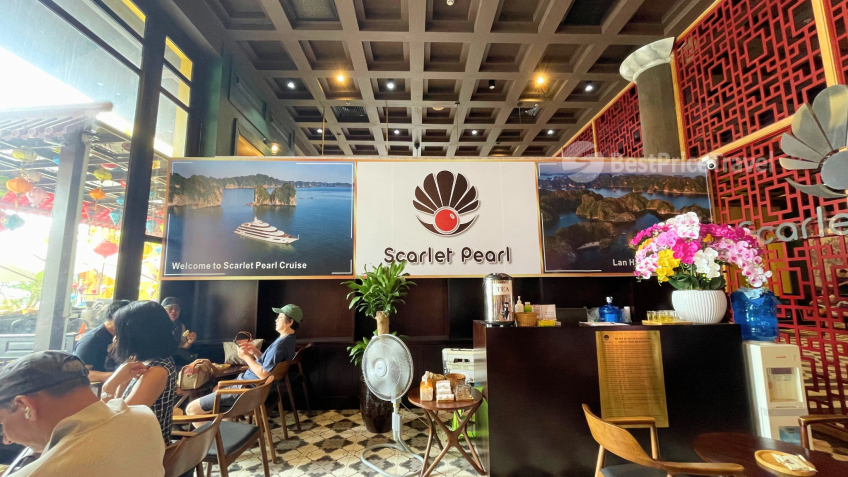 Elegant waiting lounge at Halong International Cruise Port