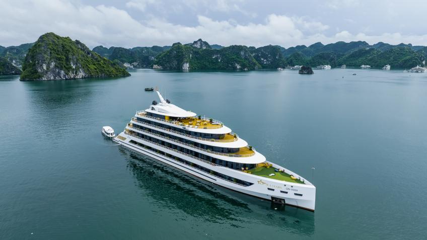 Sea Stars Cruise Halong Bay