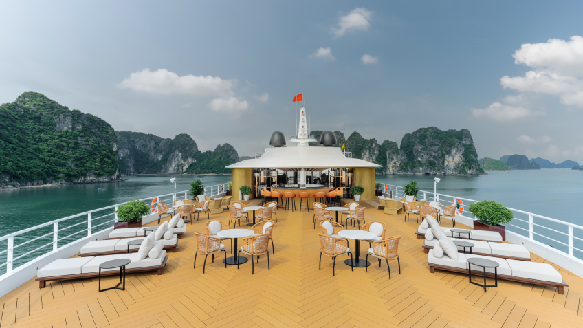 Airy Sundeck With Halong Bay View