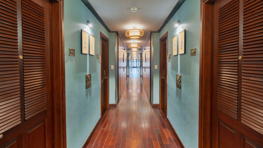 Classy Hallway