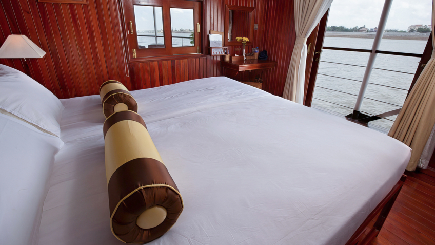 Main Deck Double Bed Cabin
