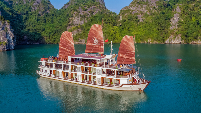 Pelican (MilaLux) Cruise Halong Bay