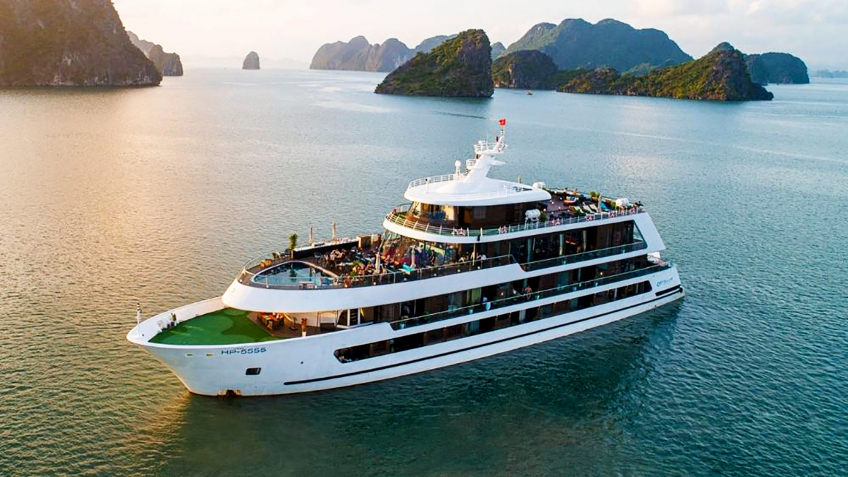 Stellar Of The Sea Cruise Halong Bay