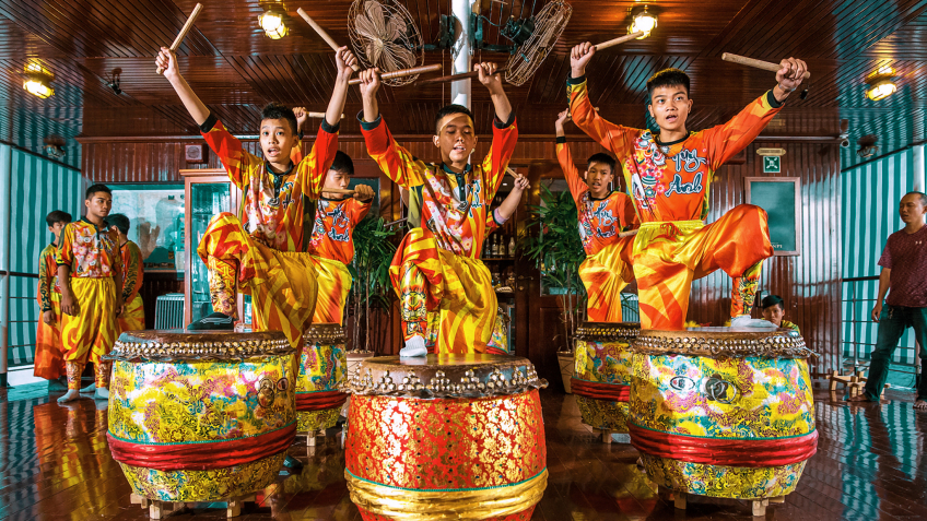 Vietnamese Traditional Drumming Performance