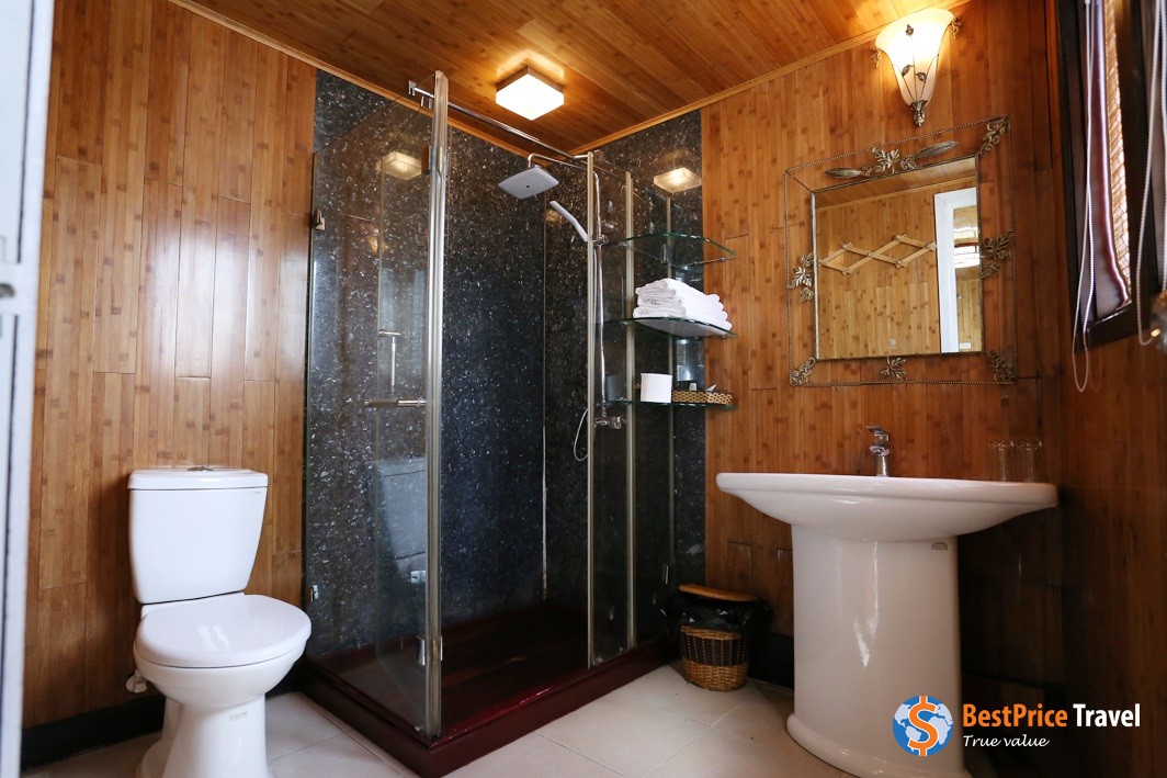 Bathroom offers standing bath and fulfillment