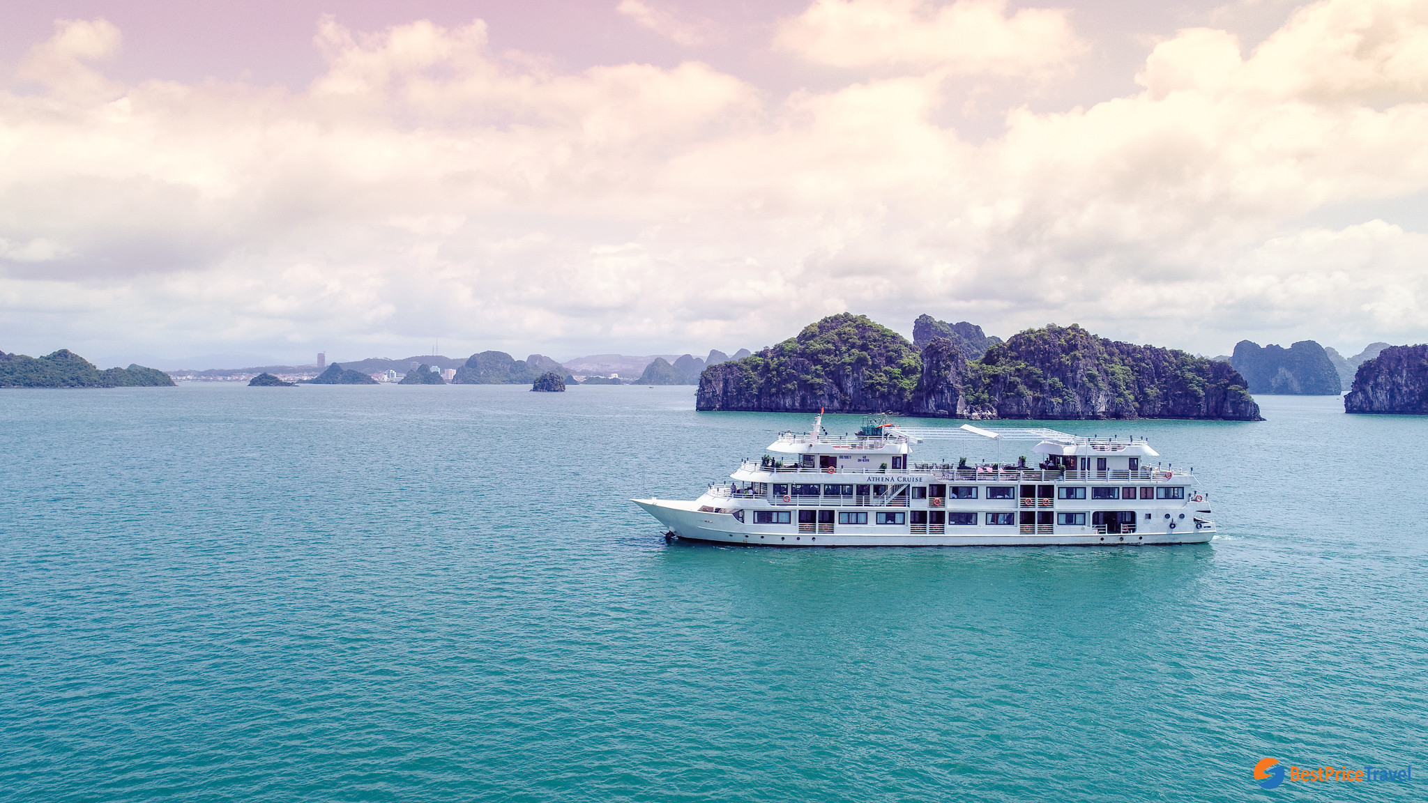 Athena Luxury Cruise to Bai Tu Long