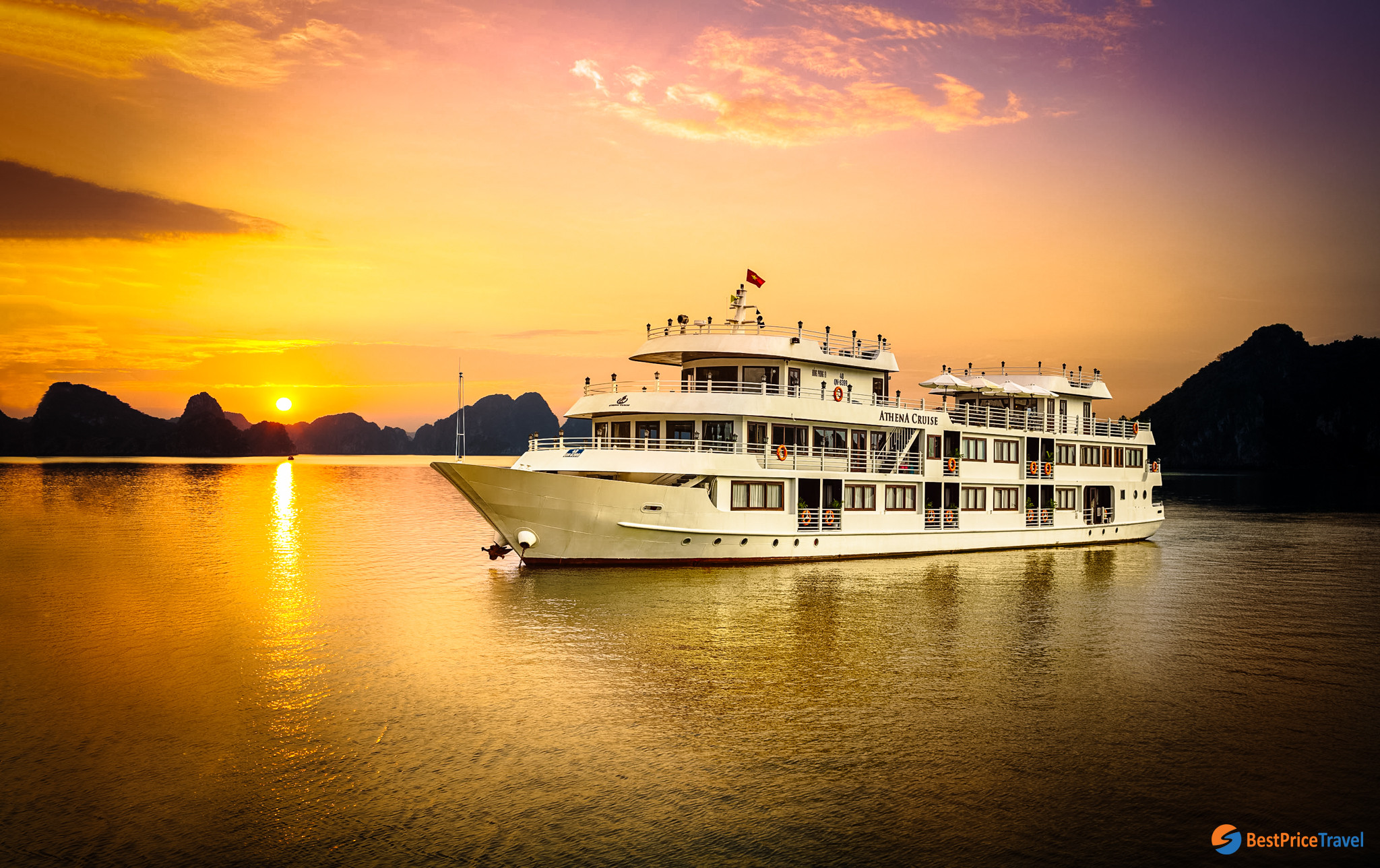 Athena Luxury Cruise Halong Bay