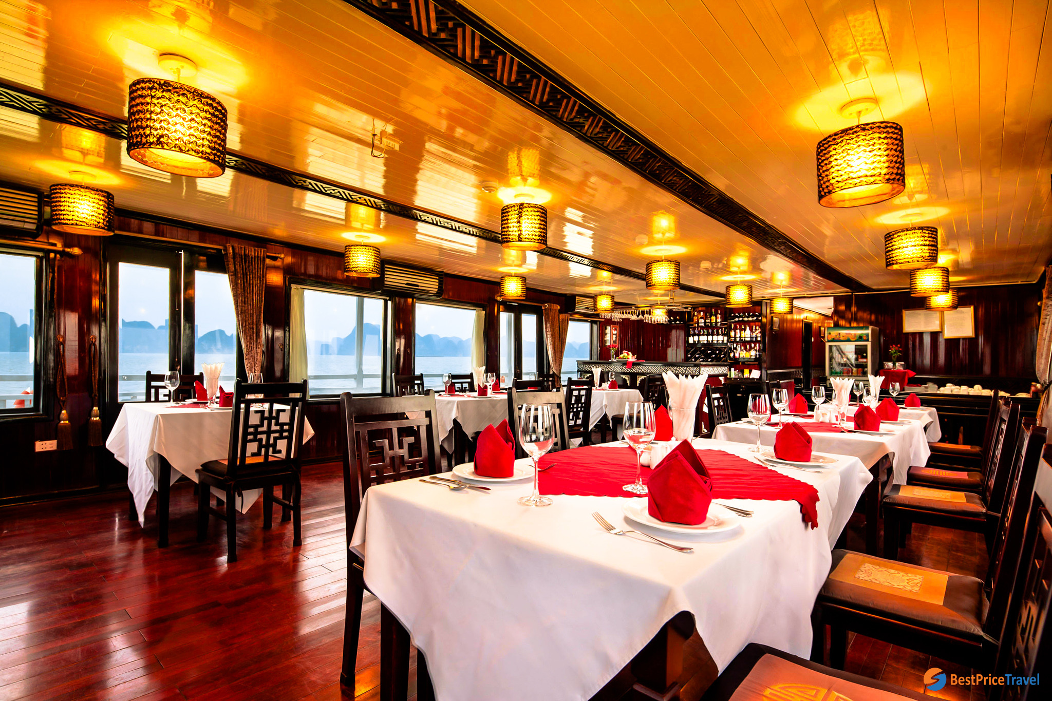 Aclass Legend Cruise Dinning Room