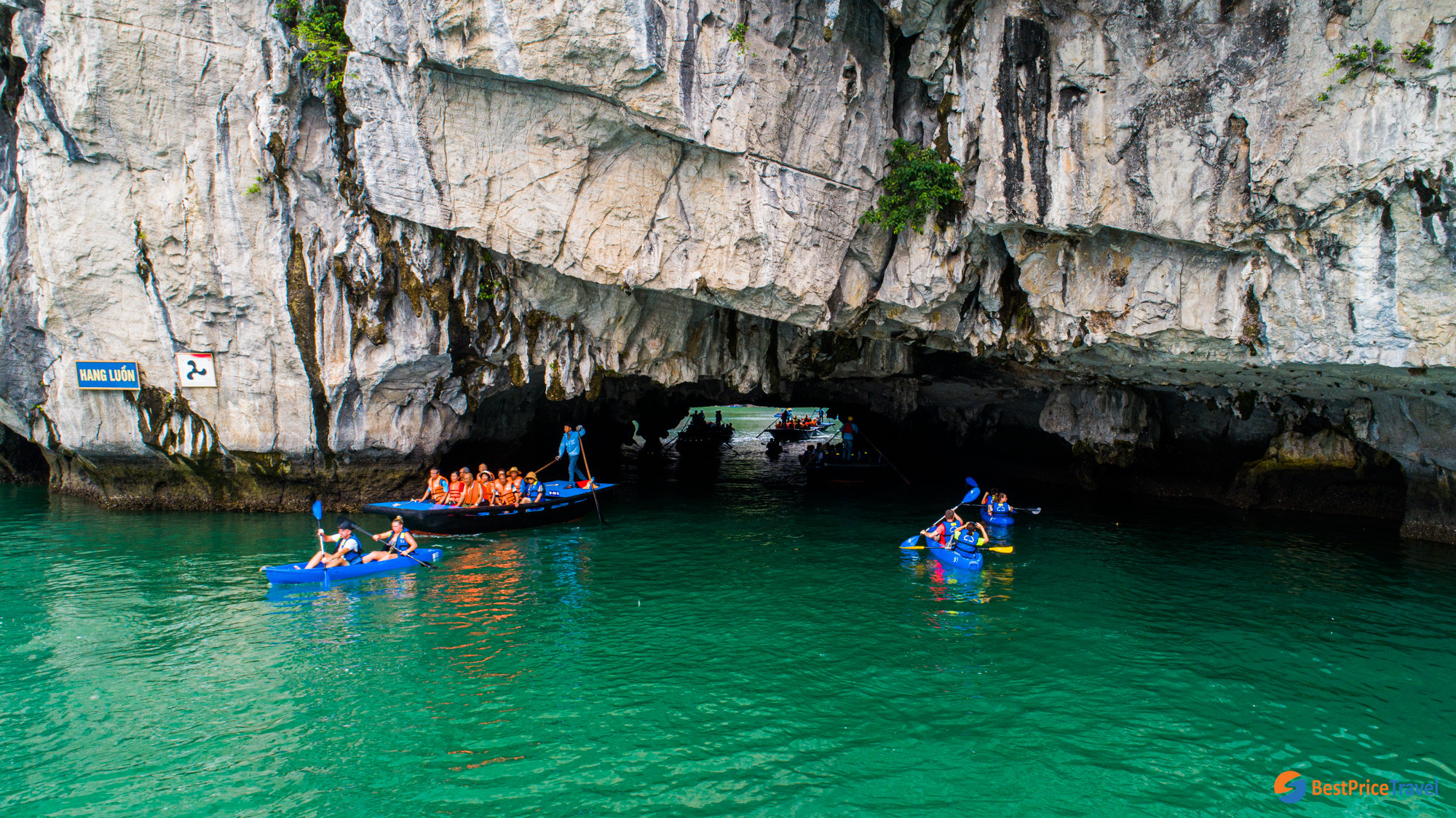Visit Dark & Light Cave by rowing boat