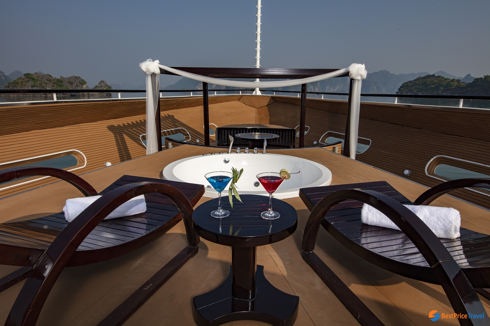 Scarlet Pearl Cruise VIP Balcony