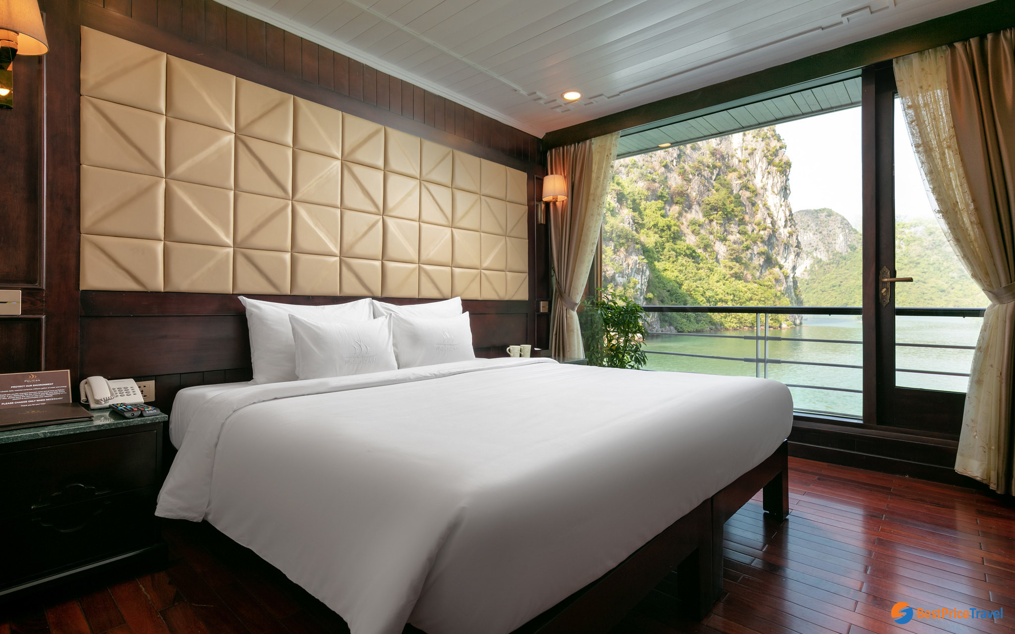Suite Ocean with king bed