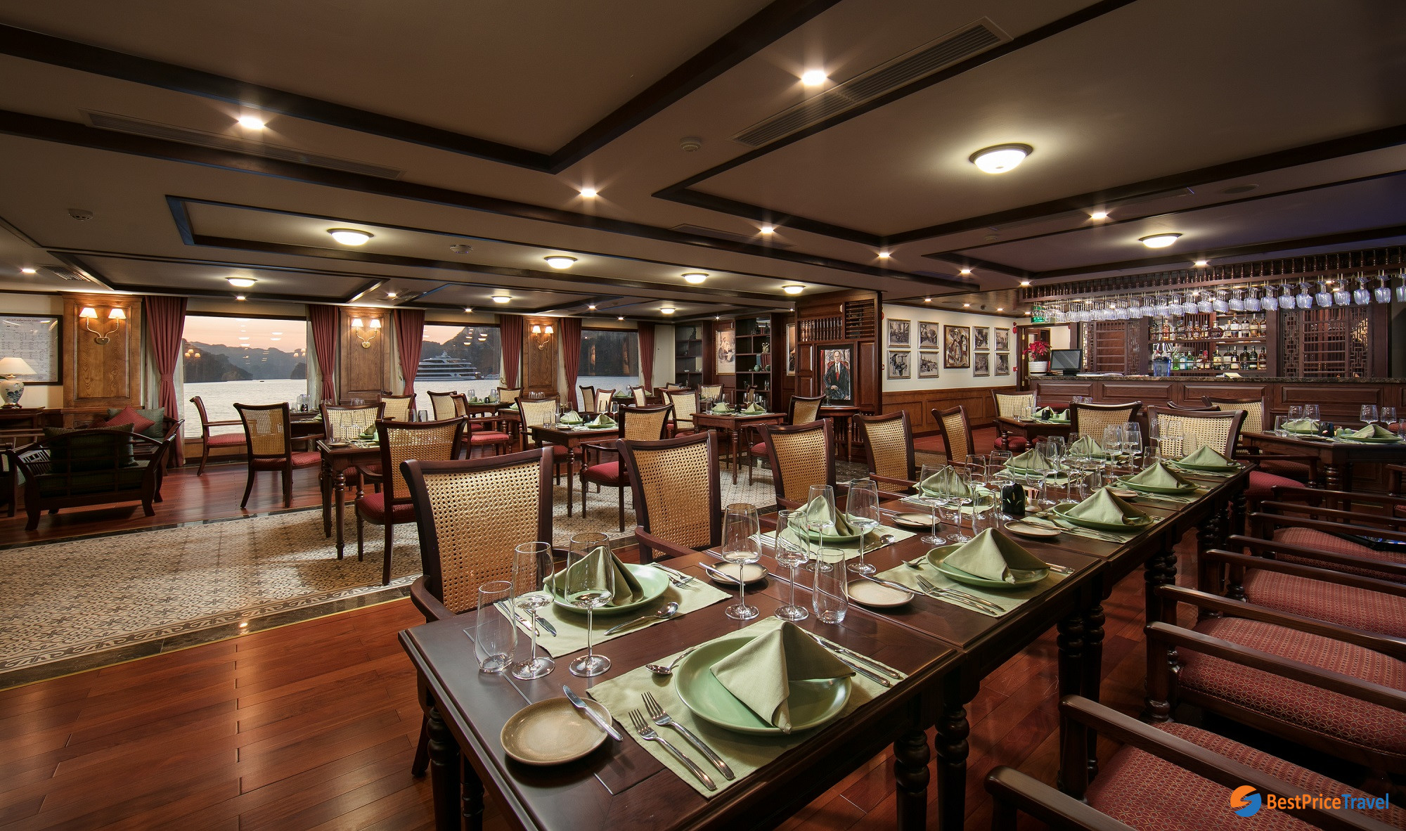 Heritage Binh Chuan Cruise' Restaurant