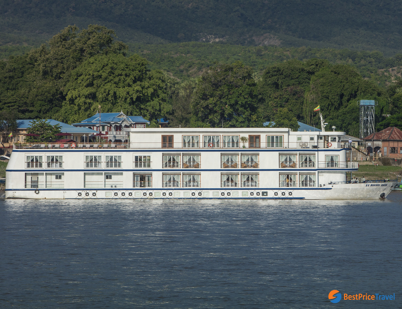 Makara Queen River Cruise