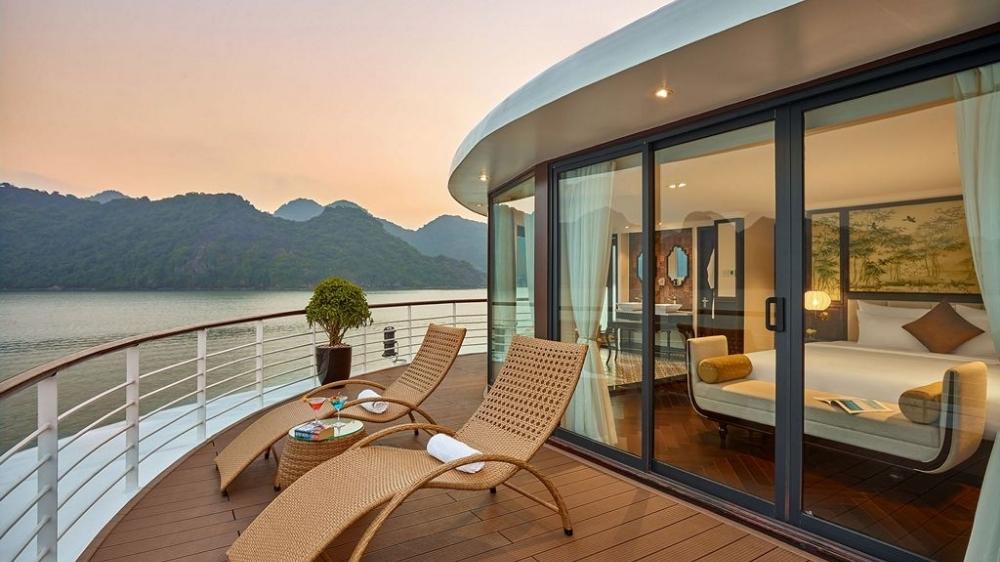 Suite Balcony with spacious terrace