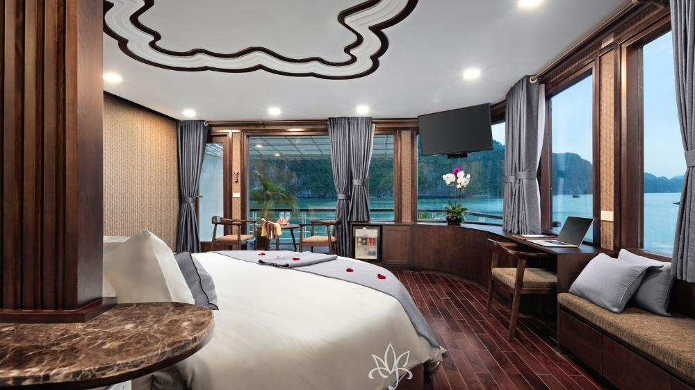 Orchid Cruise's Exclusive Suite