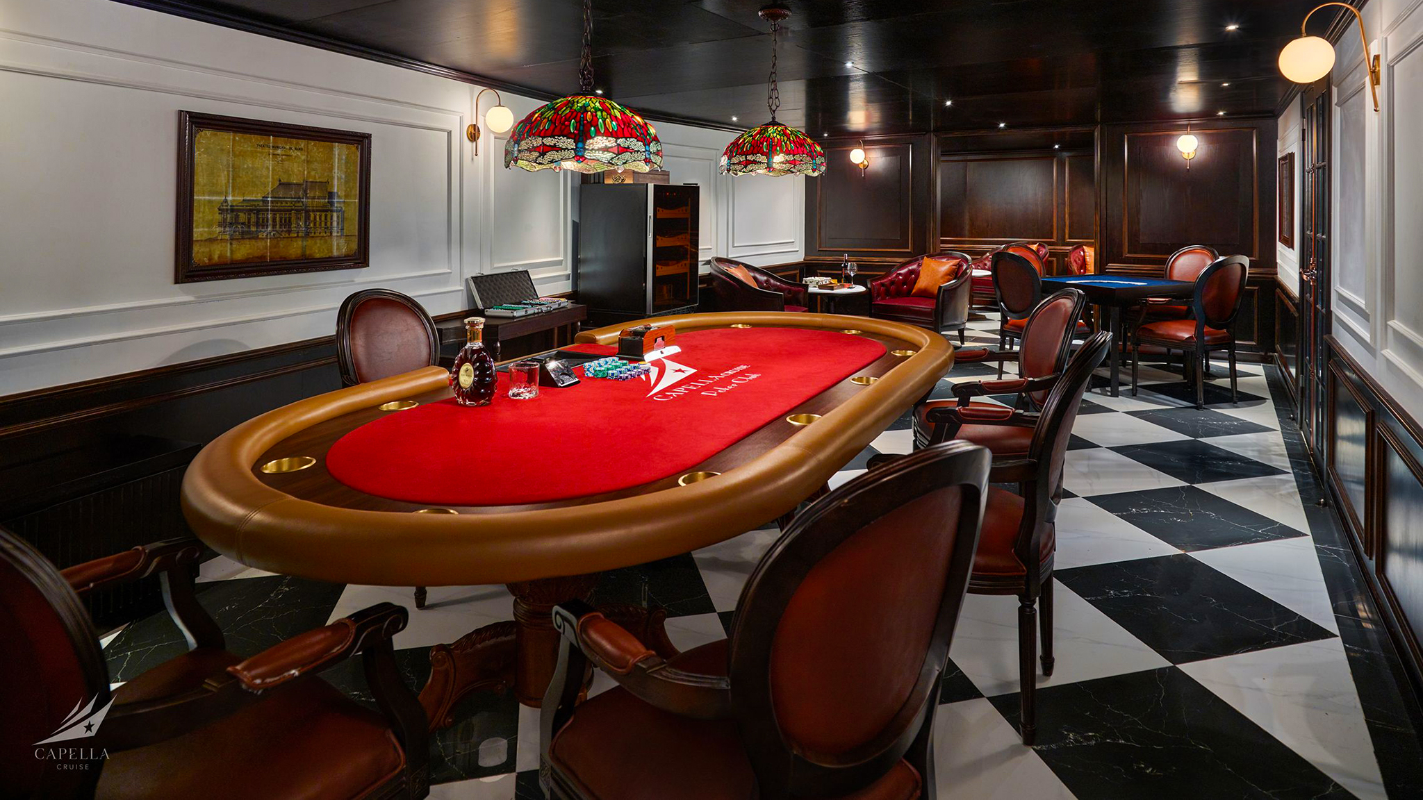 Cigar & Poker Club Onboard