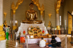 Wat Traimit (2)