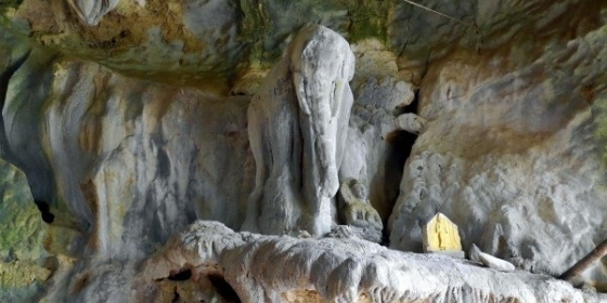 Tham Xang (Elephant Cave)