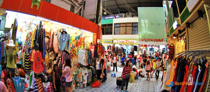 Pratunam Market