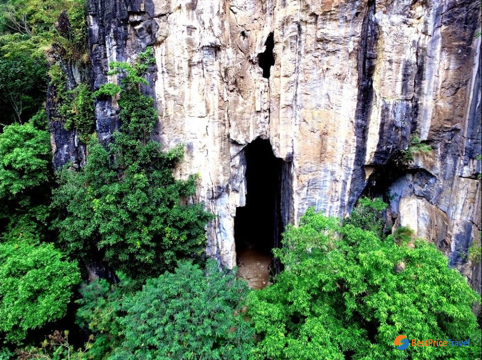 Pha Kuang Cave
