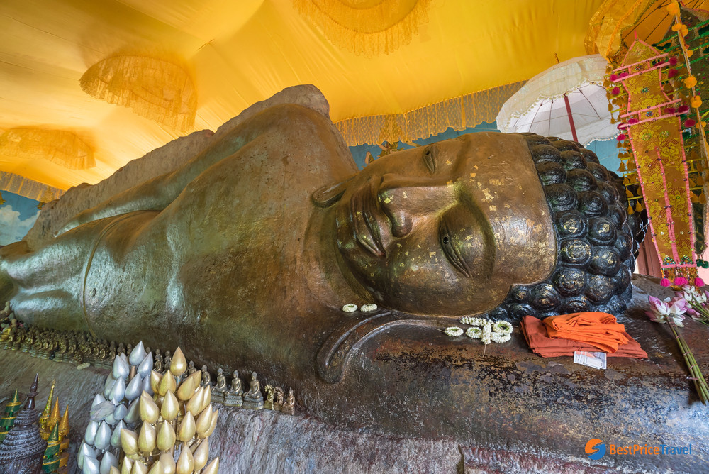 Reclining Buddha at Preah Ang Thom