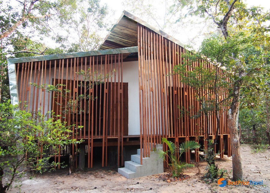 Tmat Boey eco-lodges for birdwatching